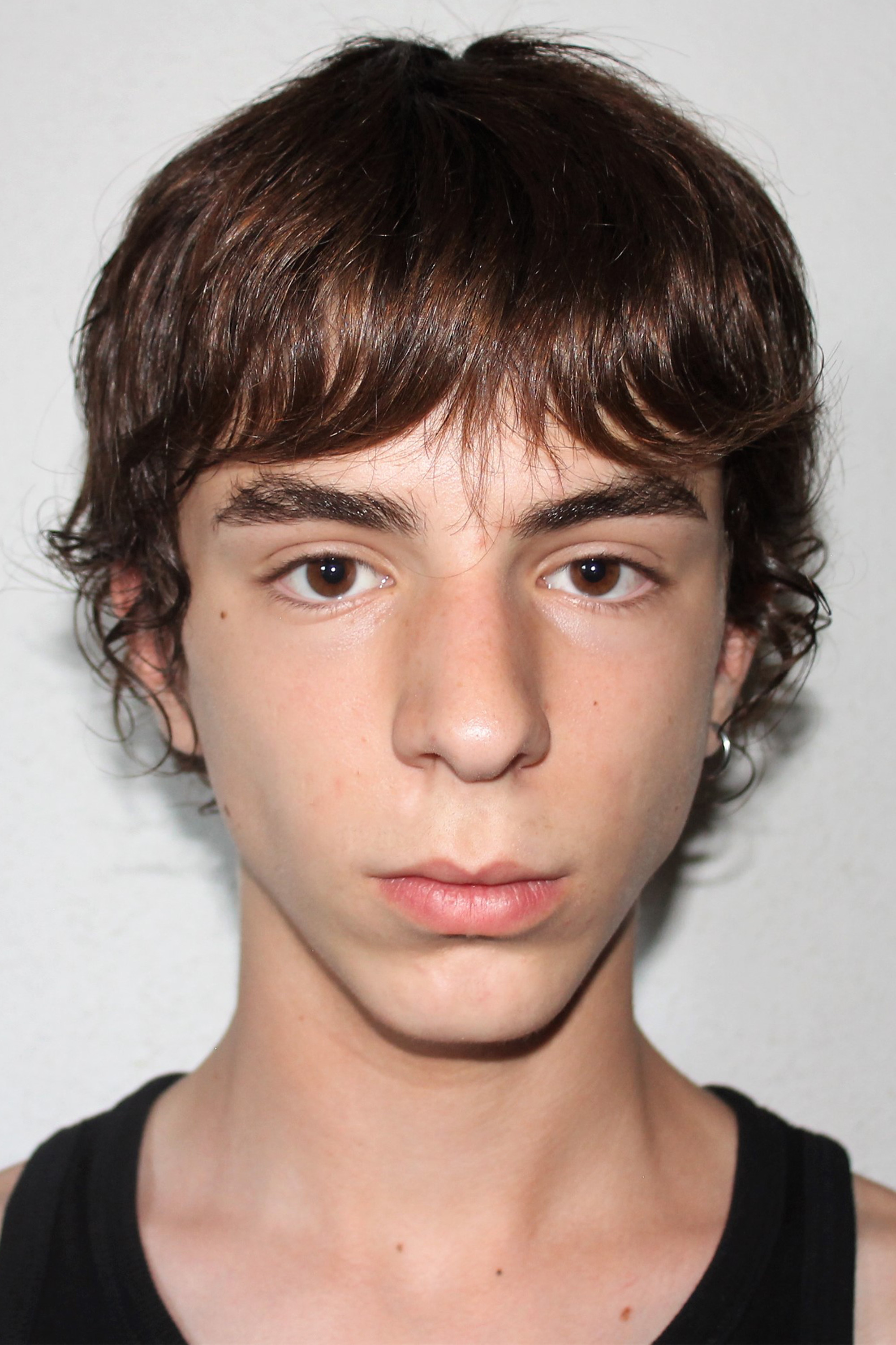 Leo de la Chica backdrop