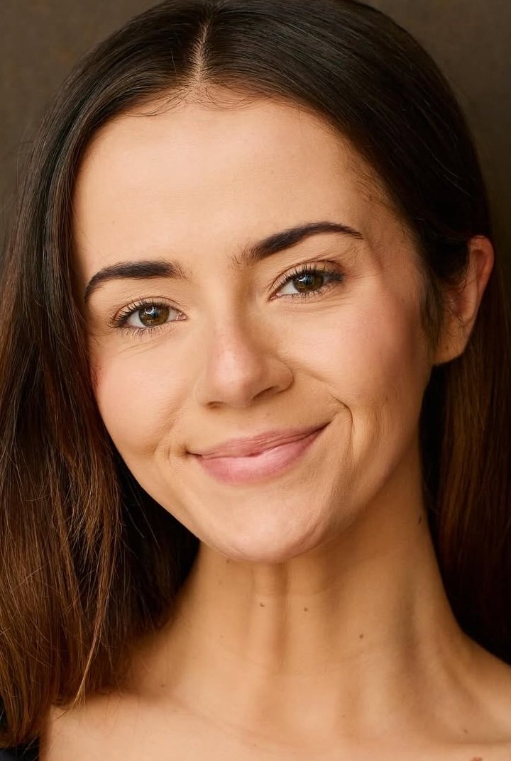 Reilly Burton backdrop