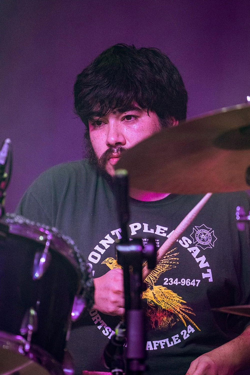 Daniel De la Fuente backdrop