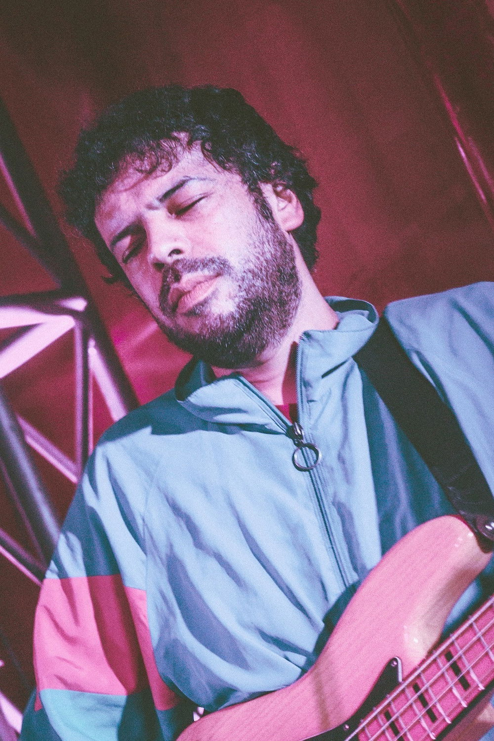 Simón Sánchez backdrop