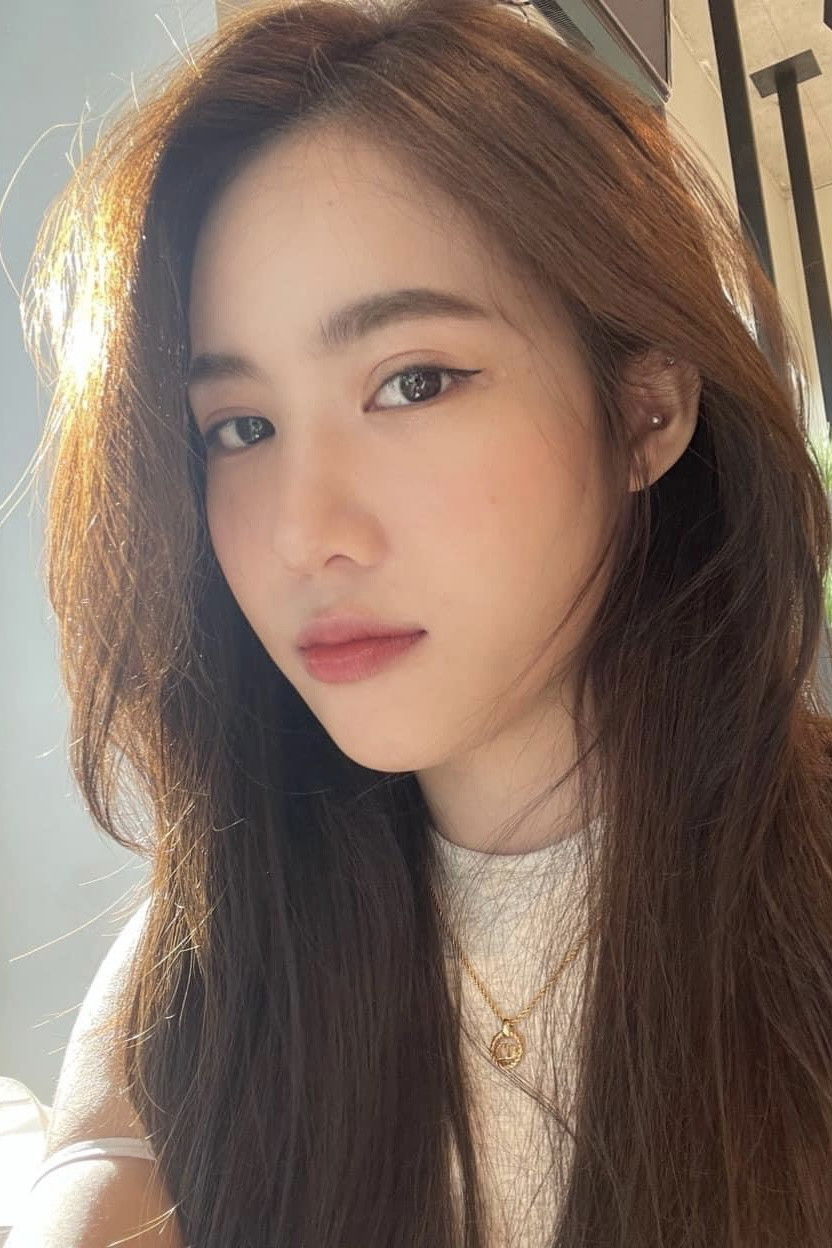 Celine Phongphan backdrop