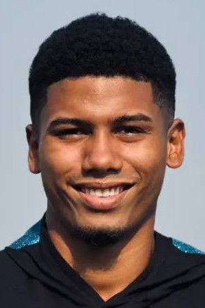 Maykol Mendoza backdrop