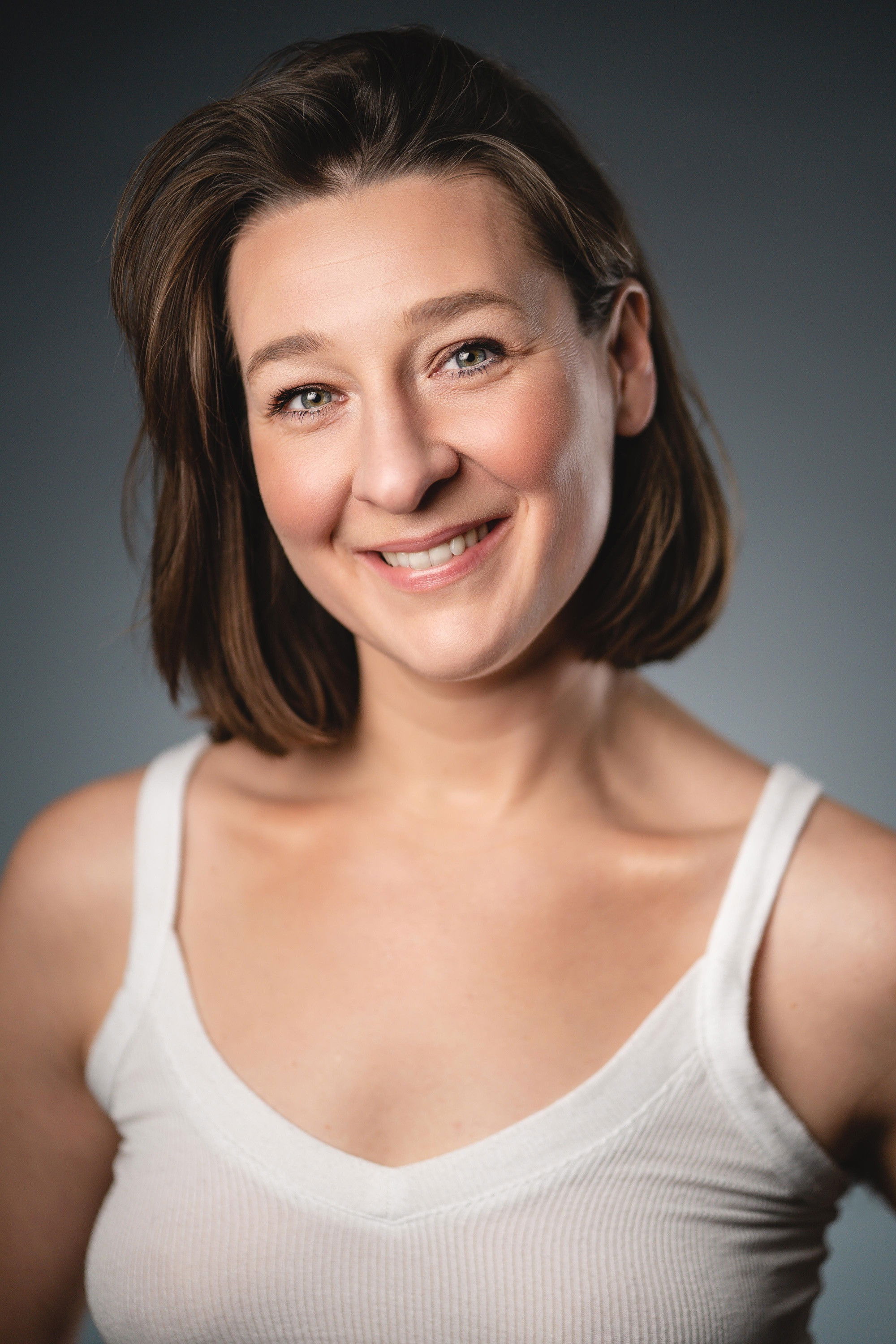 Laura Robards backdrop