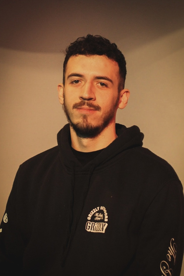 Gustavo Boesing backdrop