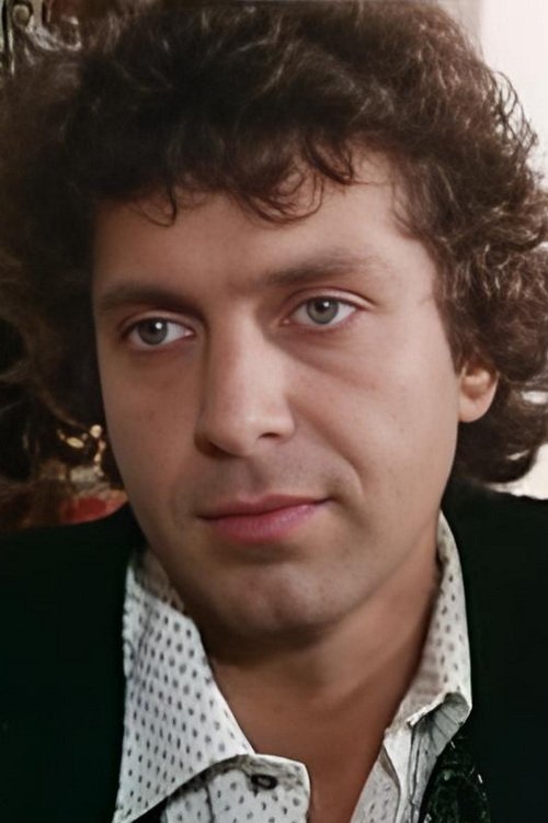 Mario Pollak backdrop