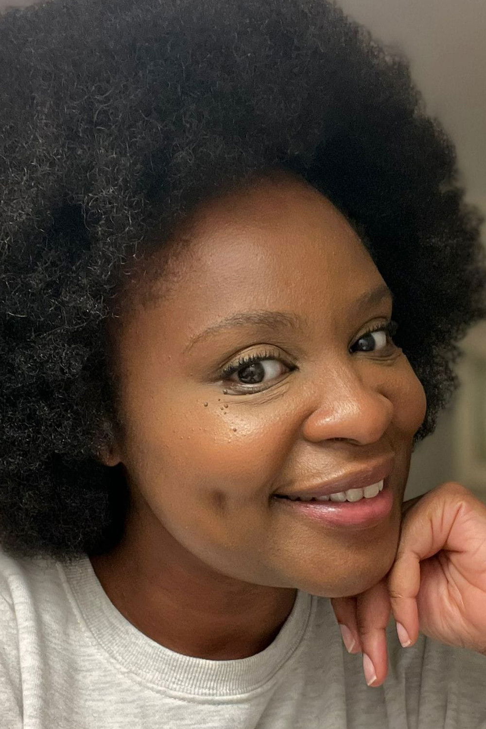 Mireille Mbayoko-Yaba backdrop