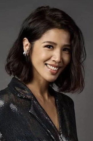 Chang Hsin-Yan backdrop