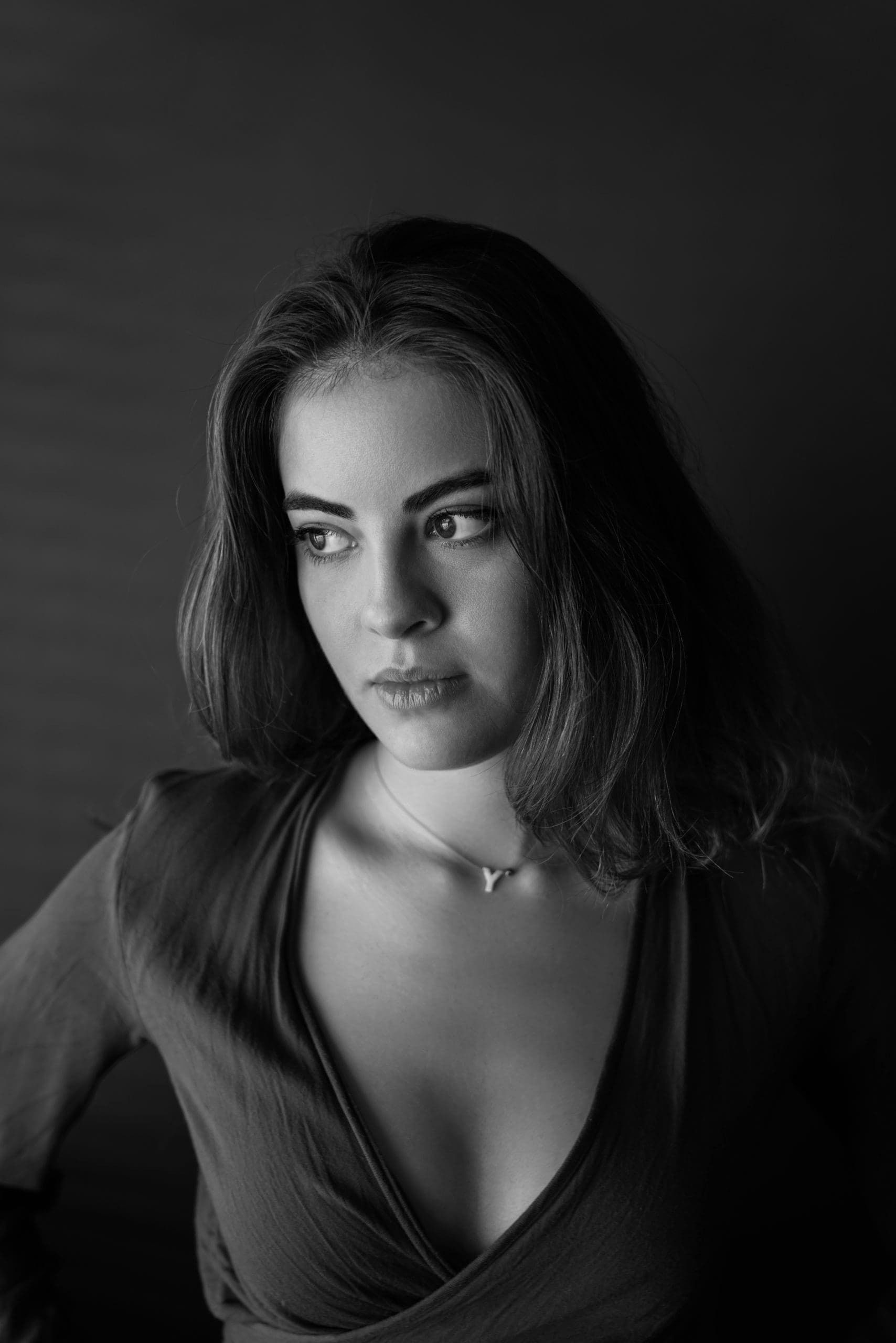 Yağmur Elif Seber backdrop