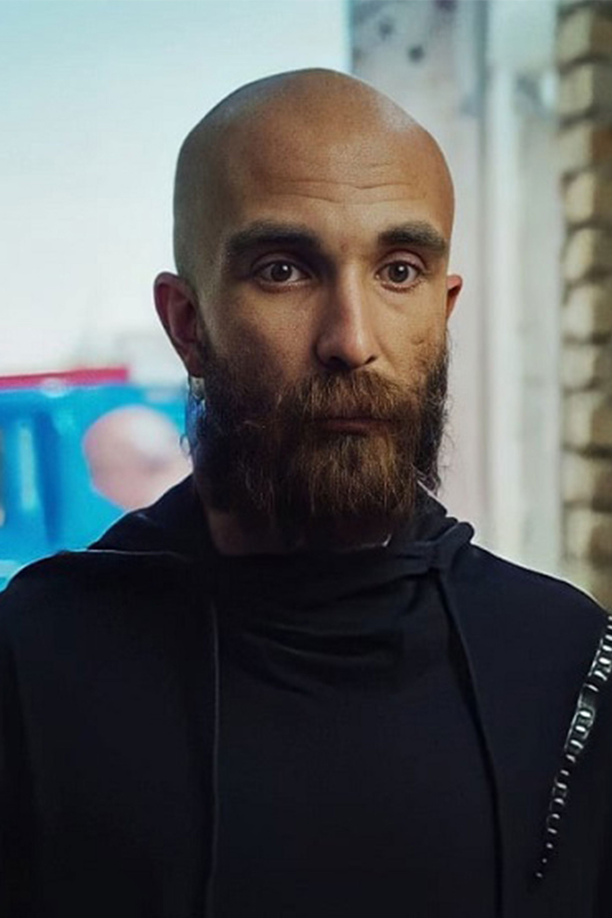 Ali Mehraban backdrop