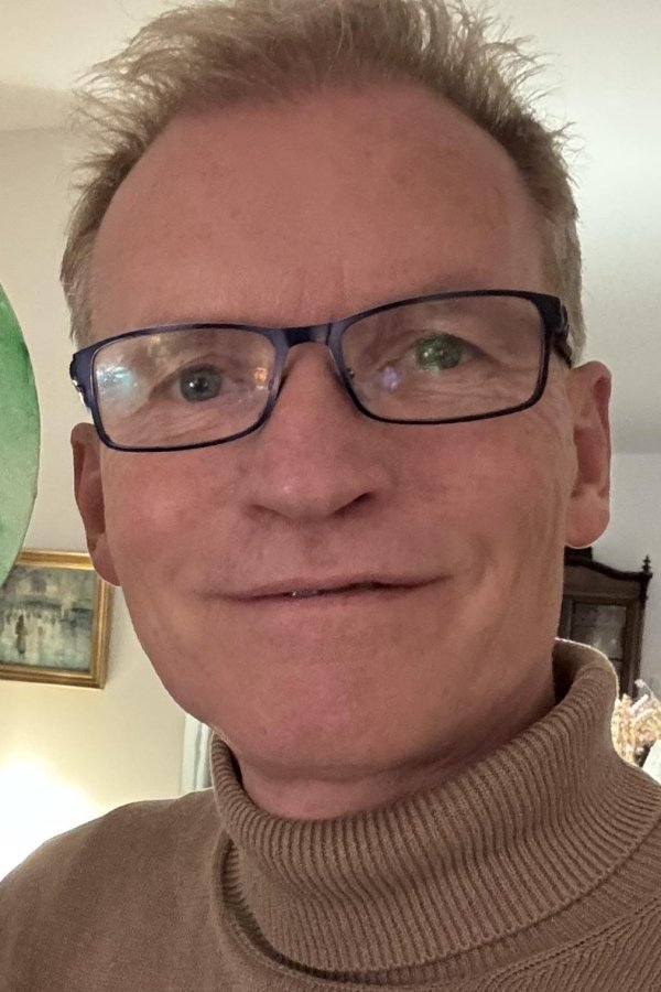 Kasper Lange backdrop