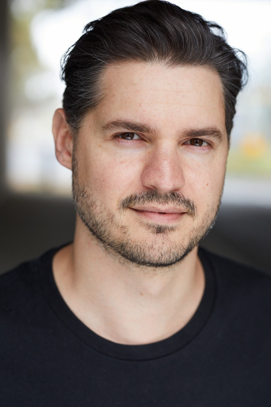 Mathew Da Via backdrop