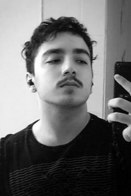 Vitor Mollo Cunha backdrop