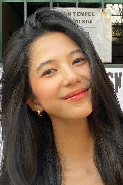 Nihna Fitria backdrop