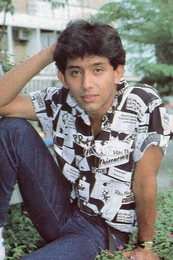 Akekaluck Yolrabil backdrop