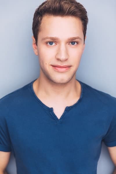 Alex Schecter backdrop