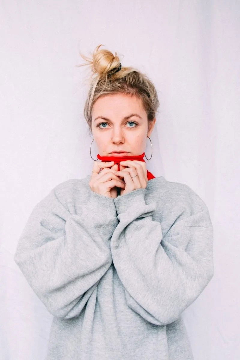 Emma van den berg backdrop