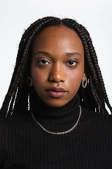 Ágatha Marinho backdrop