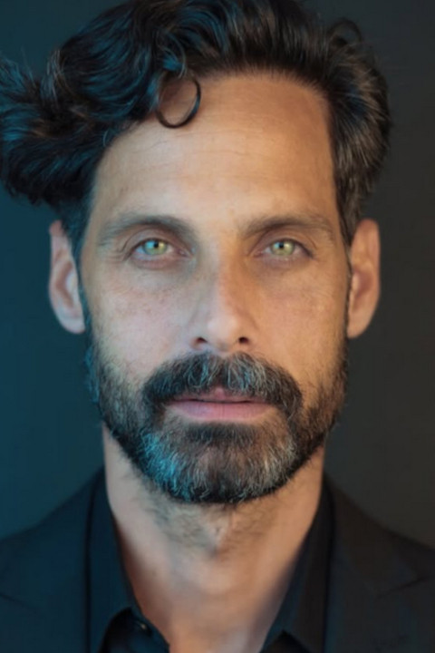 Ruben Guevara backdrop