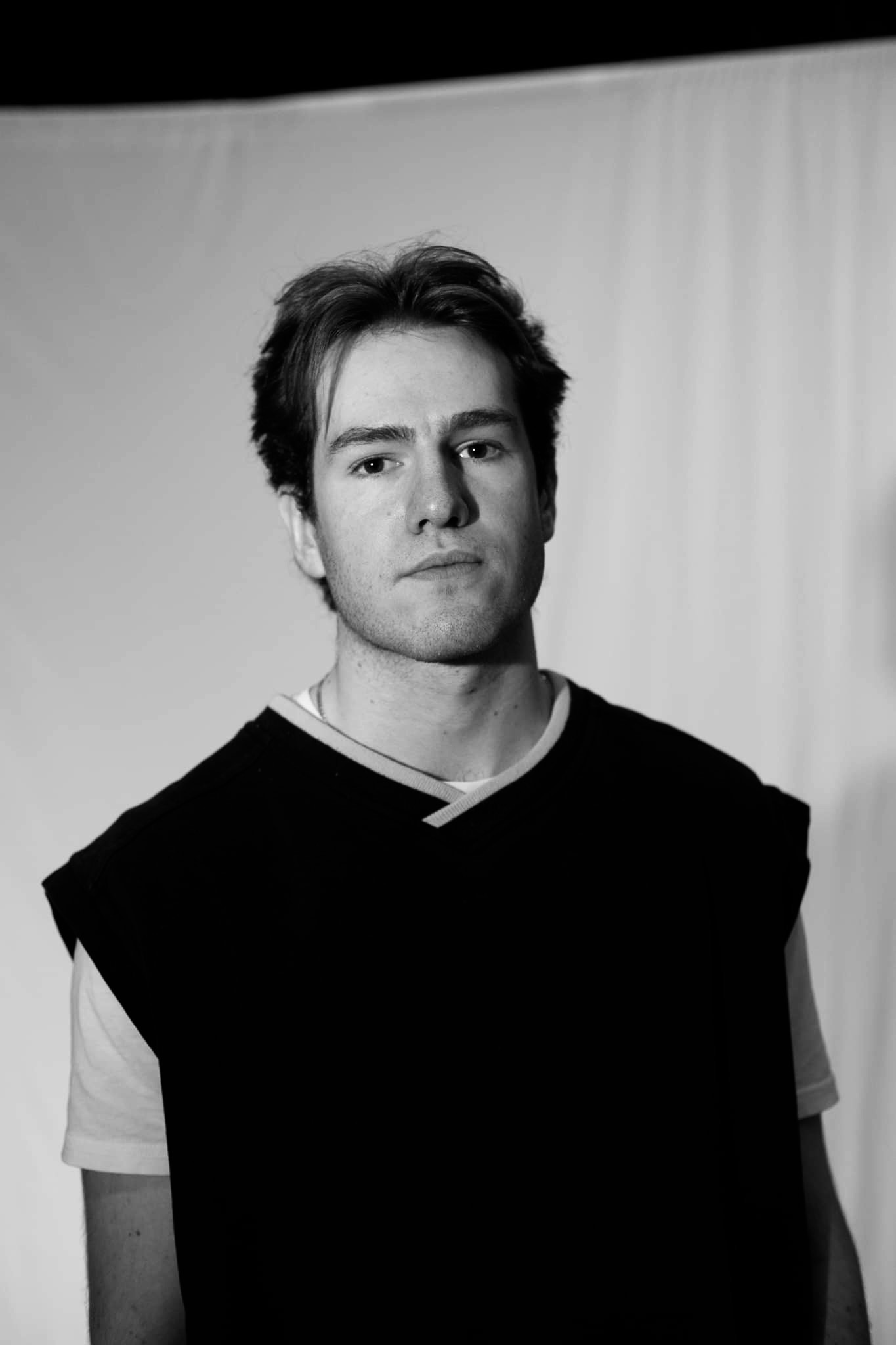 Lucas Desrosiers backdrop