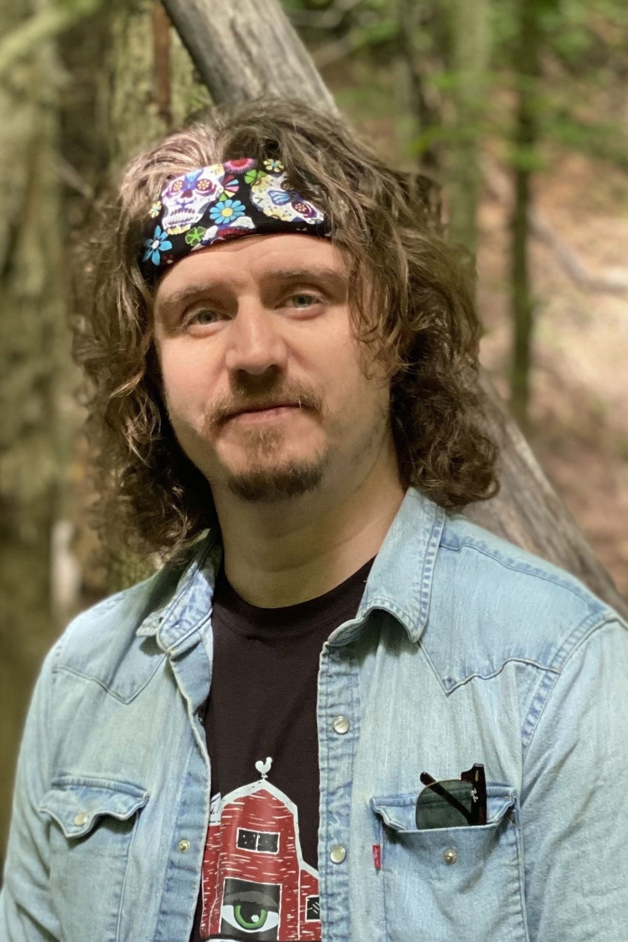 Stephen Ground backdrop