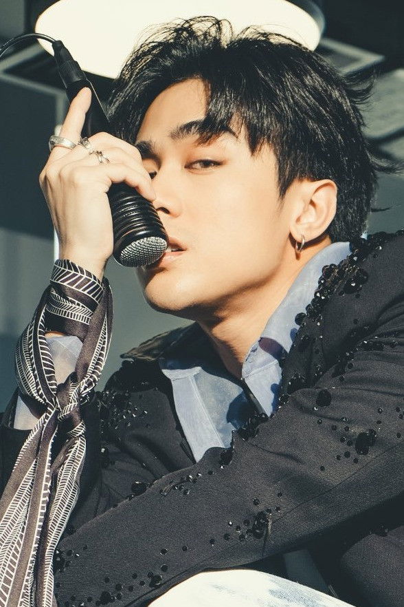 Josh Cullen Santos backdrop