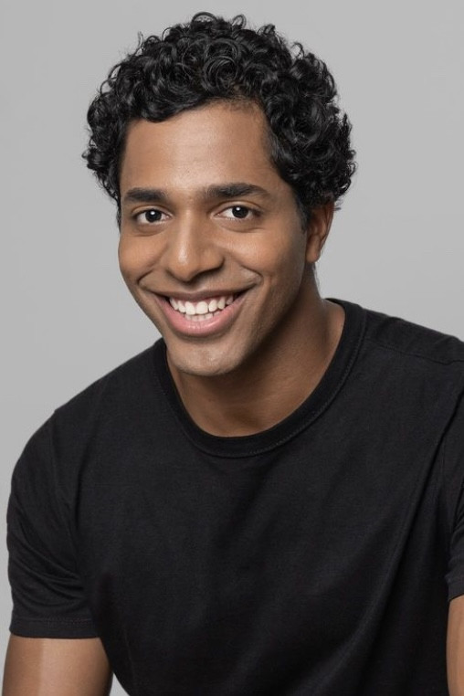 Vicente Junior backdrop