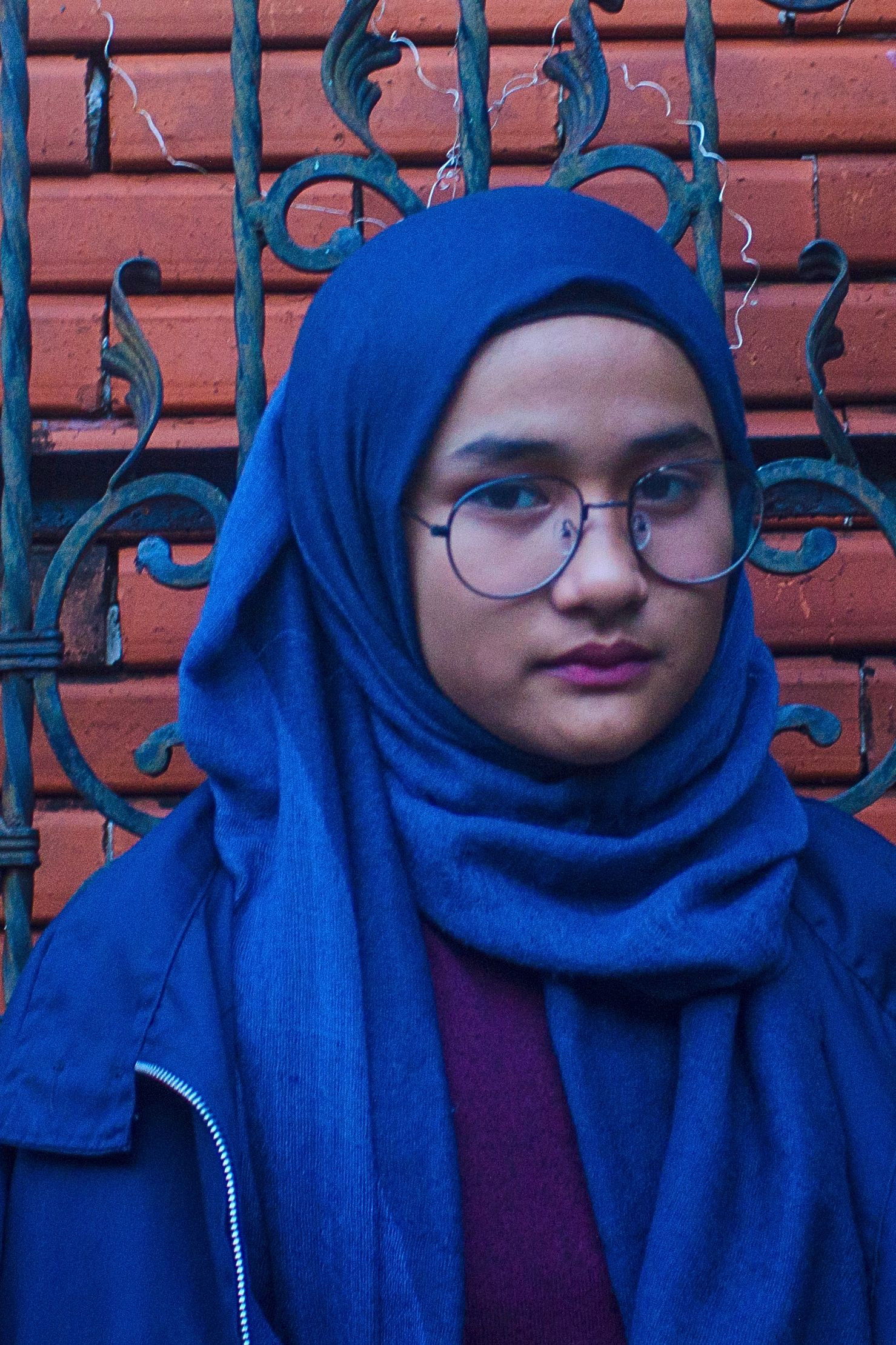 Tri Yuni Aulia backdrop