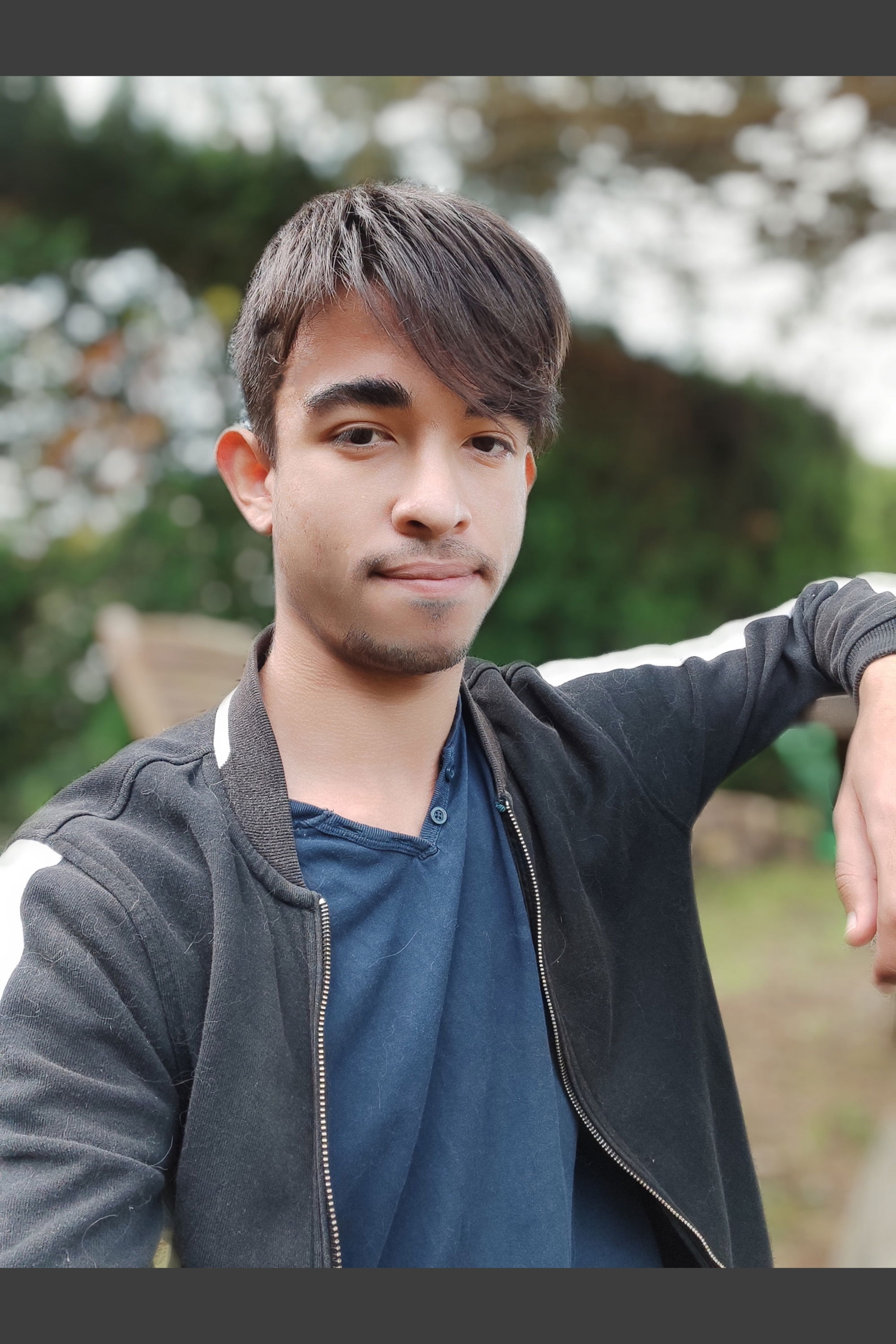 Valentin Jonzo backdrop