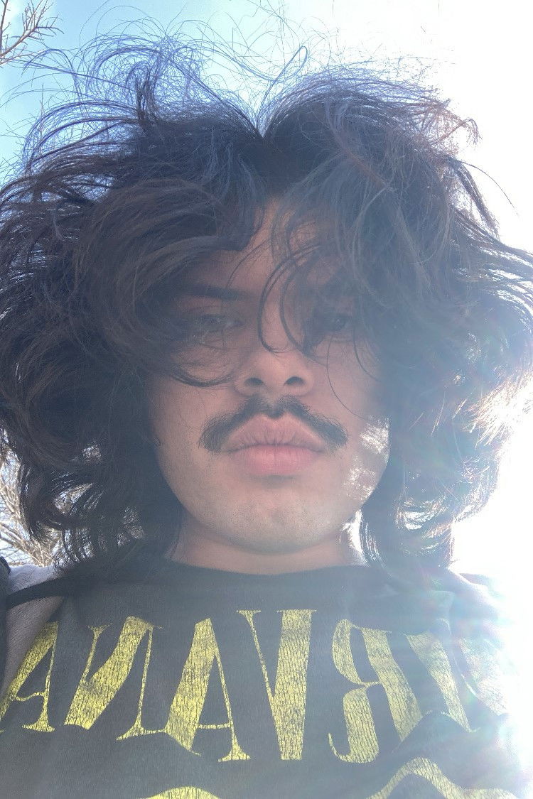 Nico Munévar backdrop