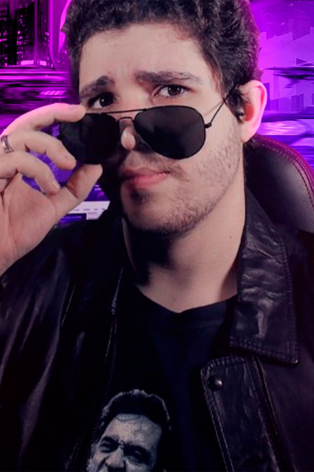 Gabriel Milessis Braga backdrop