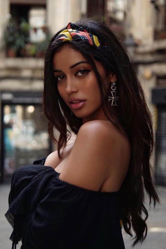 Cindy Kimberly backdrop