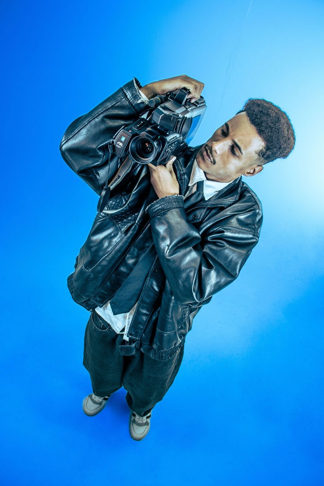 Vinicius de Brito backdrop