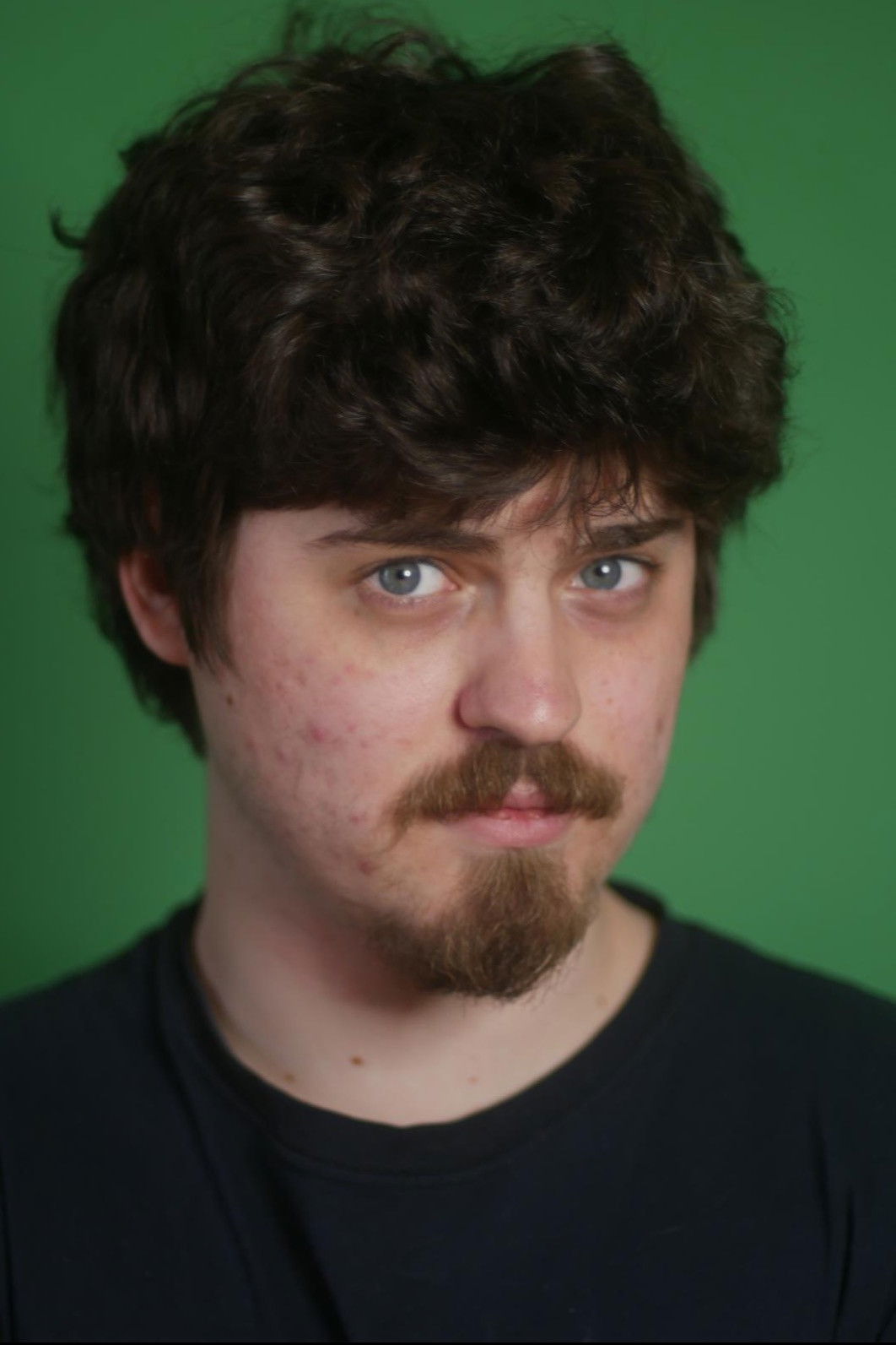 Griffin Long-Sinnott backdrop