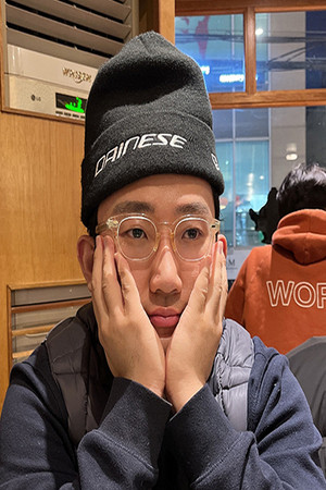 Kim-Nam-suk backdrop