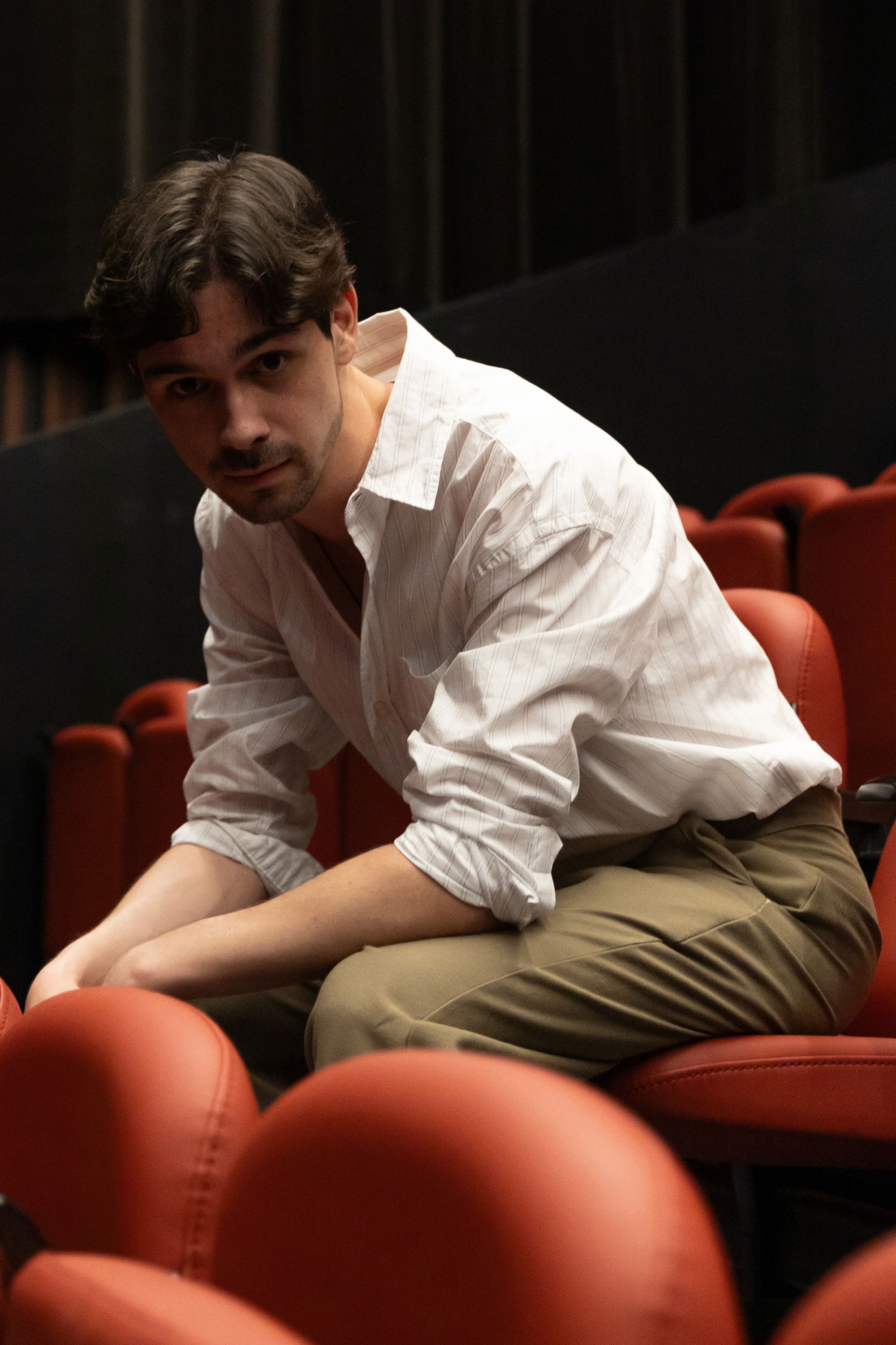 Gabri Cagide backdrop