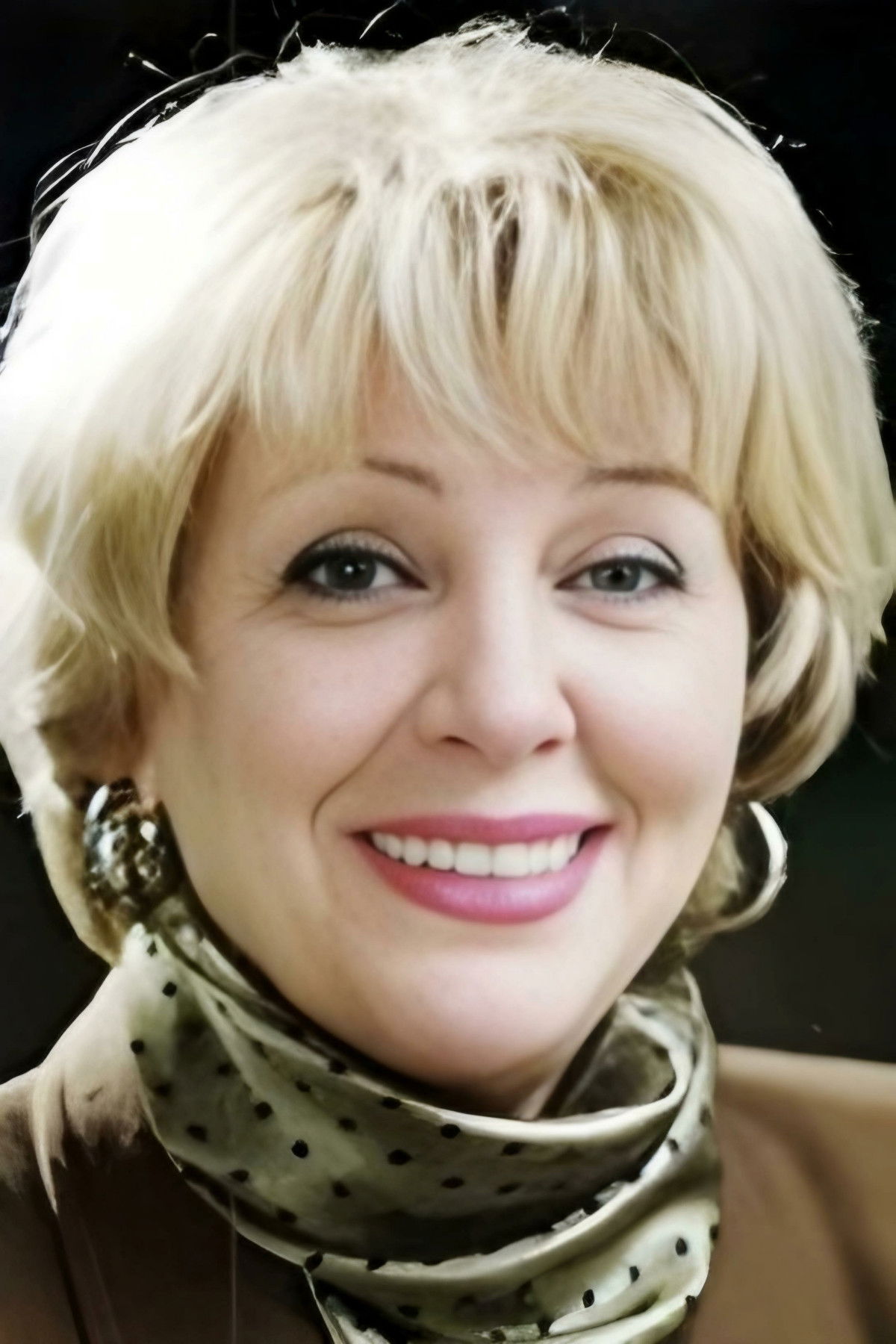 Lyudmila Kravtsova backdrop