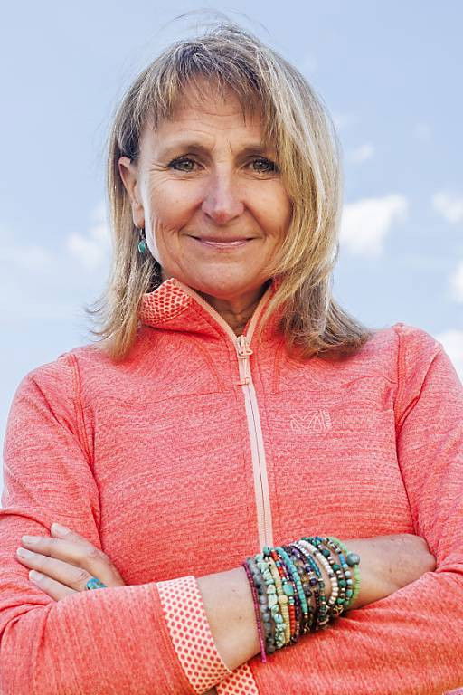 Sophie Lavaud backdrop