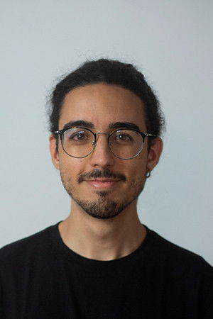 Javier Galán backdrop