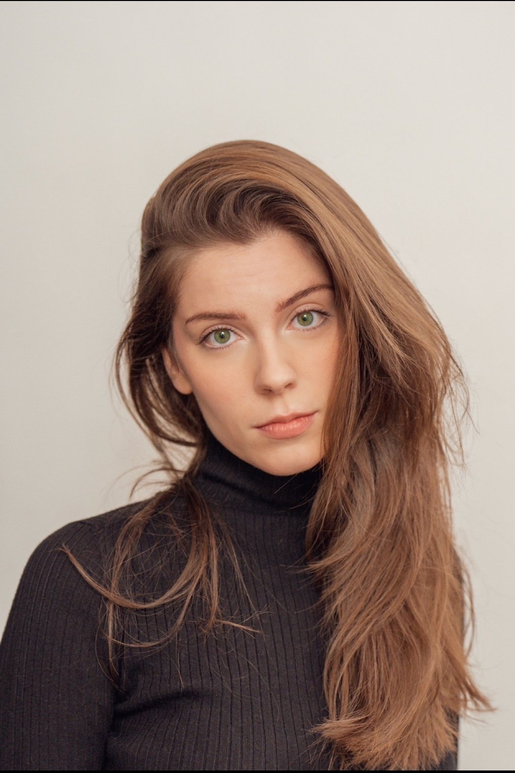 Lauren Senechal backdrop