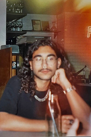 Rodrigo Narciso Lopes backdrop