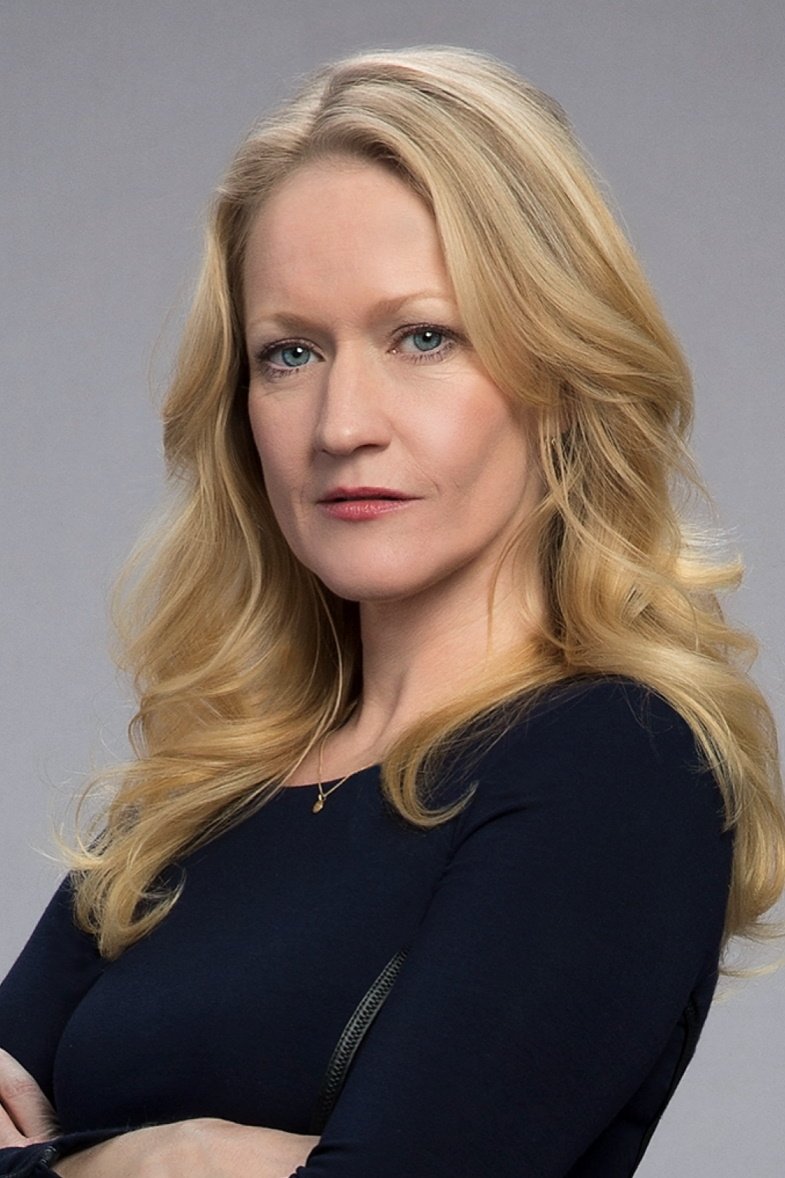 Paula Malcomson backdrop