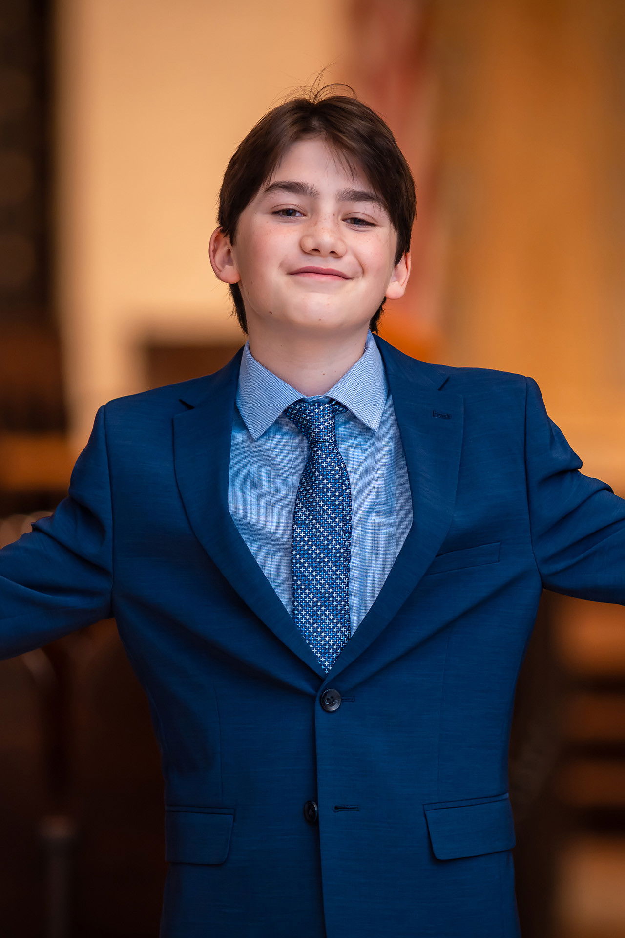 Aidan Schachter backdrop