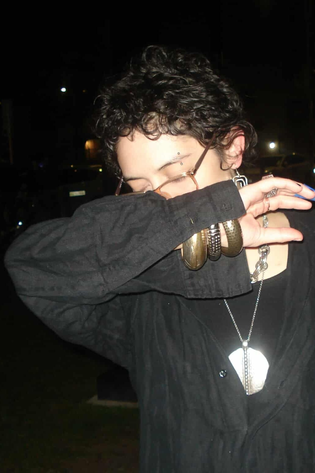 Amei Courtney backdrop