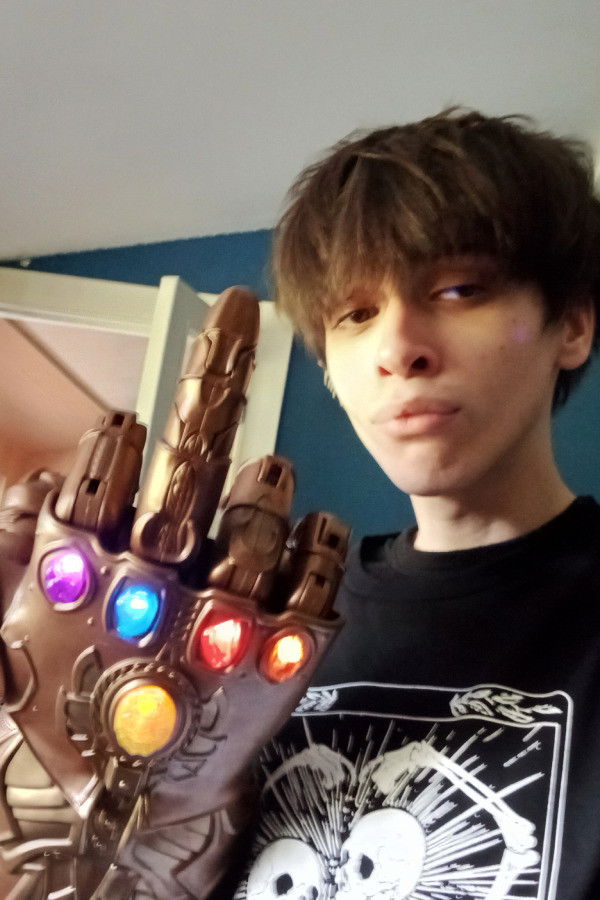 Hugo Castro Landeira backdrop