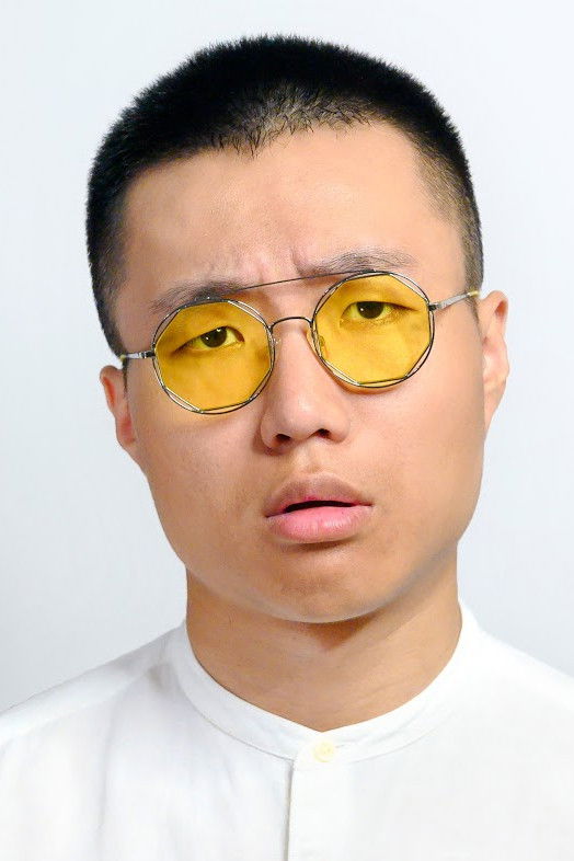 Da-Chien Huang backdrop