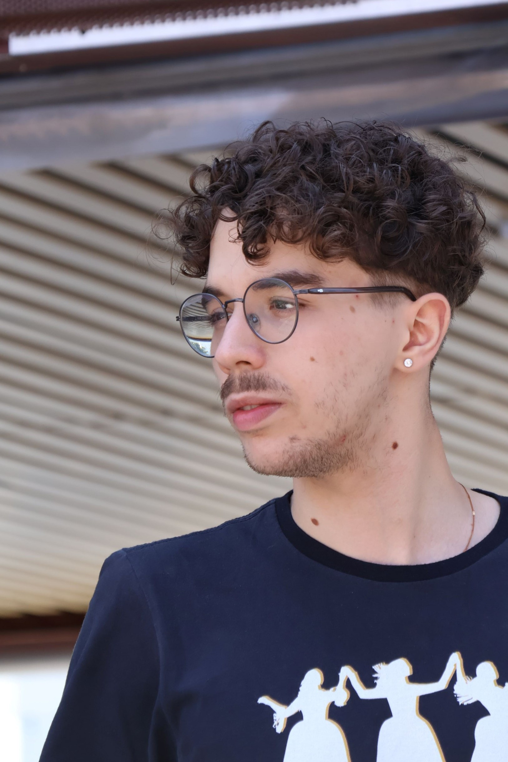 Pedro Fadim backdrop