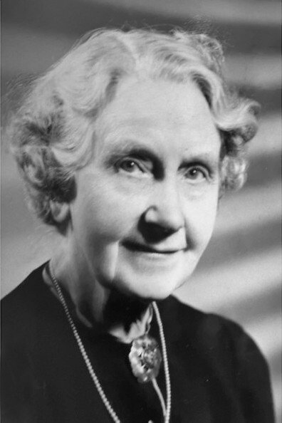 Mary Jerrold backdrop