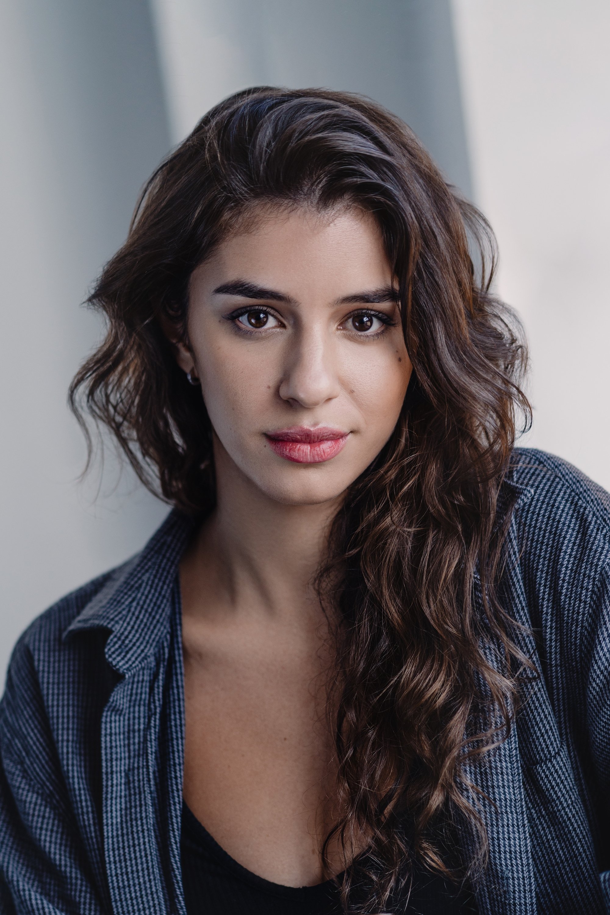 Yali Topol Margalith backdrop