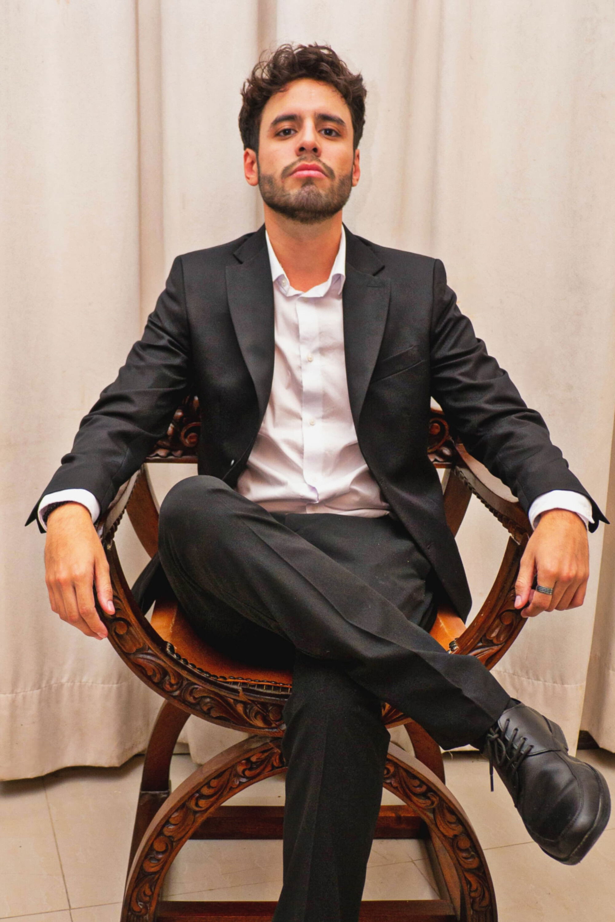 Ernesto Valkez backdrop