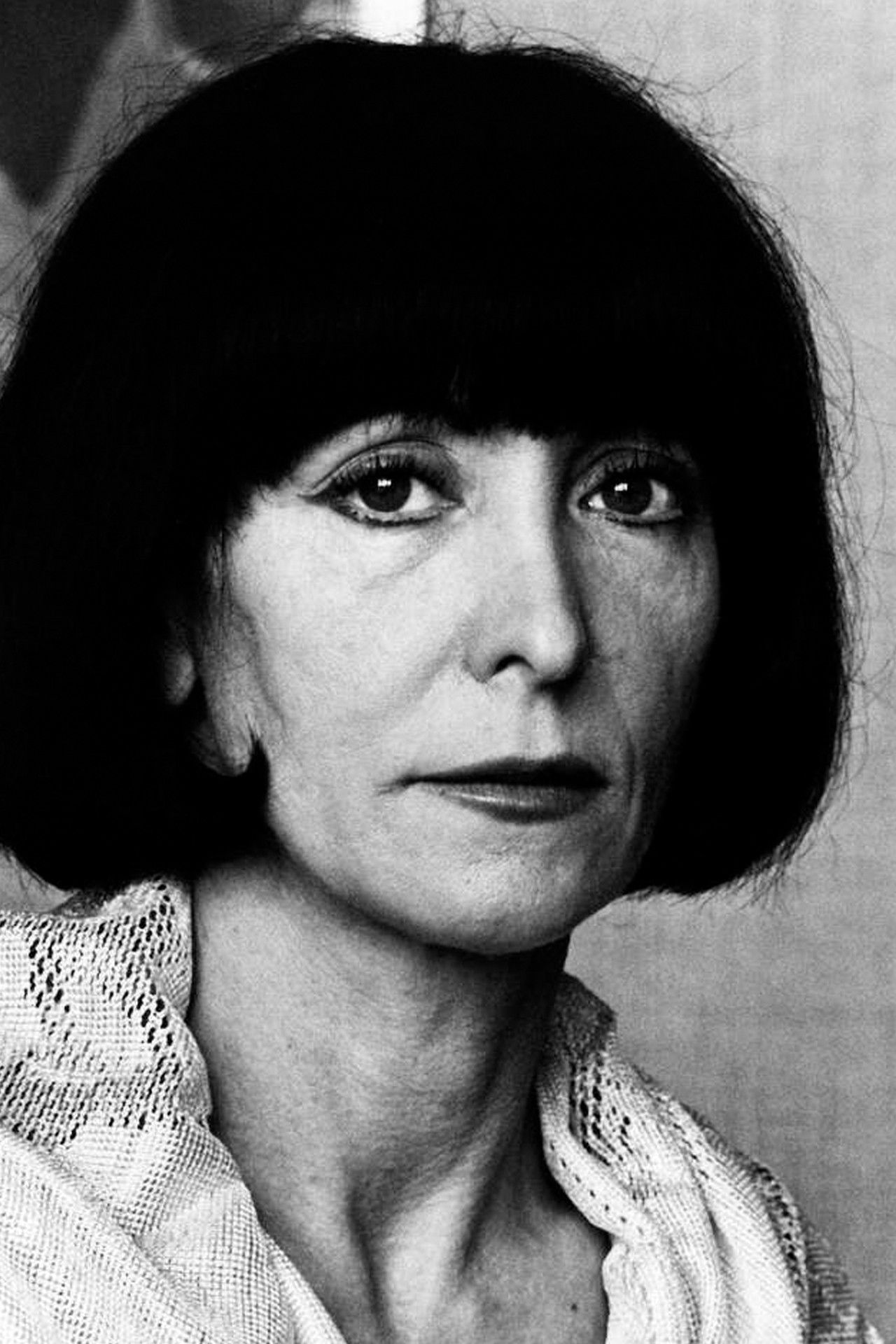 Claire Etcherelli backdrop